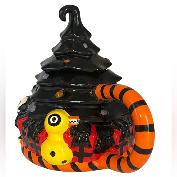 The Nightmare Before Christmas black tree mug. Black Christmas tree coffee mug - Picture 5 of 9